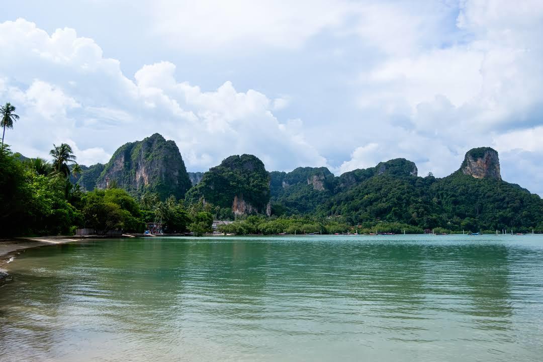 Noppharat-Thara-Strand